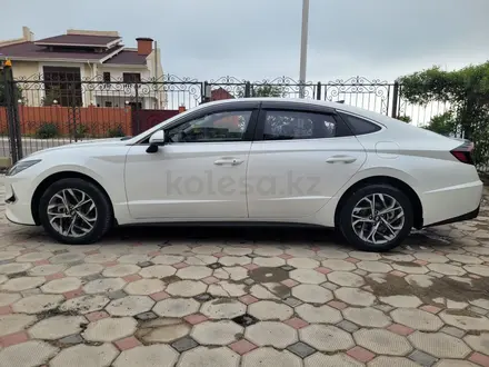 Hyundai Sonata 2022 года за 10 000 000 тг. в Актау – фото 7