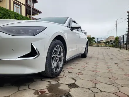 Hyundai Sonata 2022 года за 10 000 000 тг. в Актау – фото 13