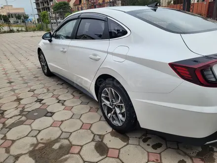 Hyundai Sonata 2022 года за 10 000 000 тг. в Актау – фото 15