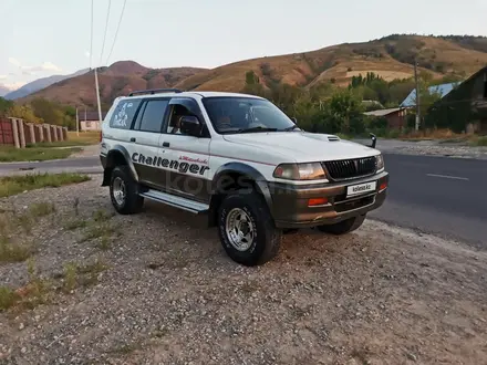 Mitsubishi Challenger 1996 года за 2 250 000 тг. в Алматы – фото 4