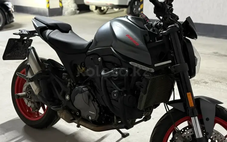 Ducati  Monster (2021-н. В.) 2023 годаүшін6 900 000 тг. в Алматы