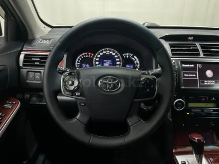 Toyota Camry 2014 года за 9 300 000 тг. в Алматы – фото 12