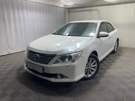 Toyota Camry 2014 года за 9 300 000 тг. в Алматы