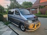 Toyota HiAce Regius 1997 годаүшін4 500 000 тг. в Алматы
