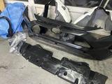 Передний Бампер губа фары решетка зашита toyota rav 4 за 110 000 тг. в Алматы – фото 3