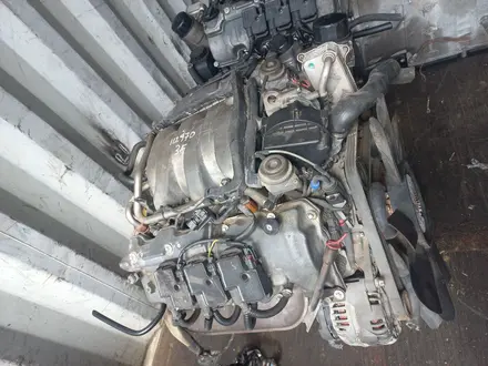112 3.7 Мерседес двигатель за 600 000 тг. в Алматы – фото 3