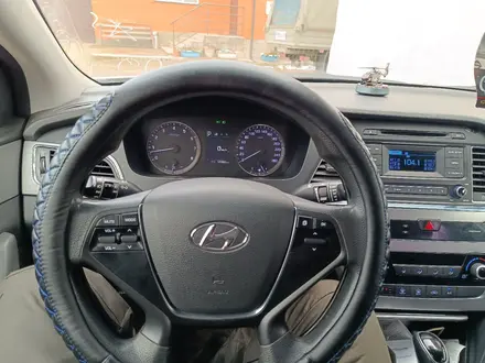 Hyundai Sonata 2016 года за 6 500 000 тг. в Астана – фото 6