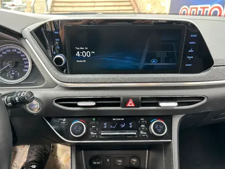 Hyundai Sonata 2019 года за 11 000 000 тг. в Шымкент – фото 12