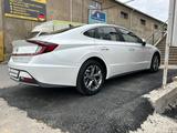 Hyundai Sonata 2019 года за 11 000 000 тг. в Шымкент – фото 4