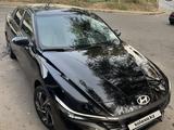 Hyundai Elantra 2023 года за 9 700 000 тг. в Алматы