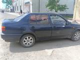 Volkswagen Vento 1992 годаfor1 050 000 тг. в Астана – фото 3