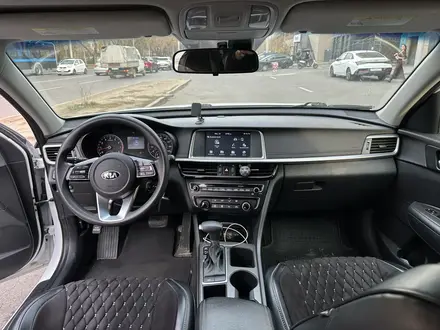 Kia Optima 2018 года за 8 500 000 тг. в Алматы – фото 9