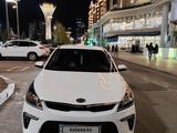 Kia Rio 2020 года за 9 000 000 тг. в Астана