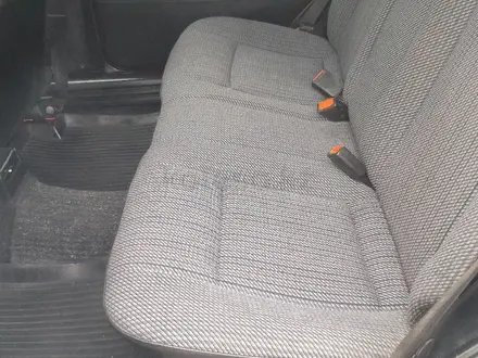 Volkswagen Passat 1991 года за 1 750 000 тг. в Алматы – фото 21