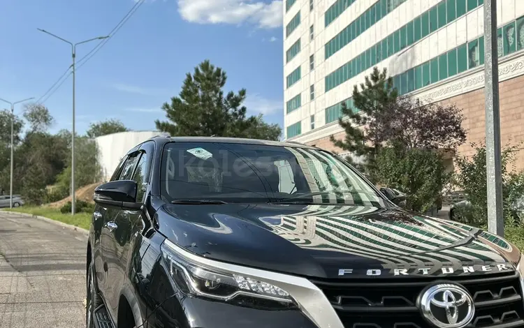 Toyota Fortuner 2022 годаүшін23 500 000 тг. в Алматы