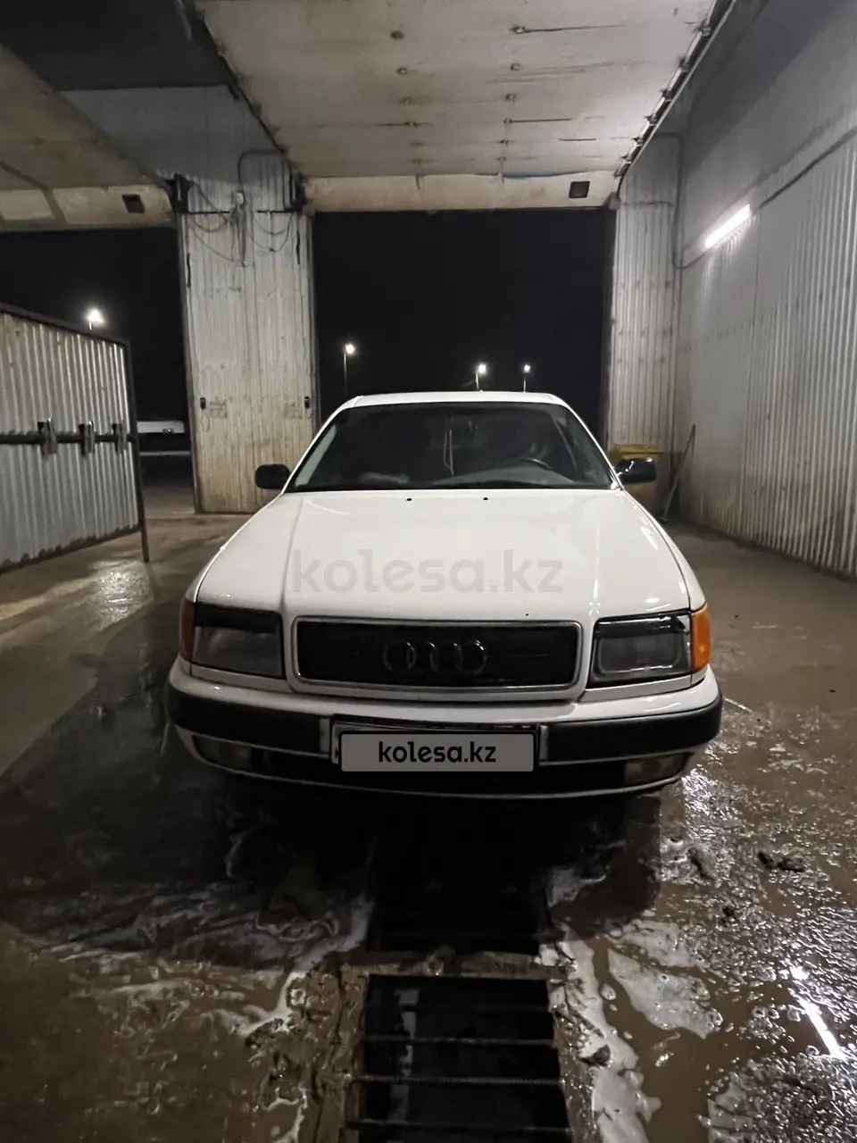 Audi 100, 1992
