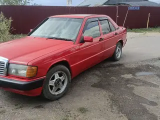 Mercedes-Benz 190