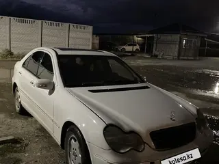 Mercedes-Benz C-Class, 2002