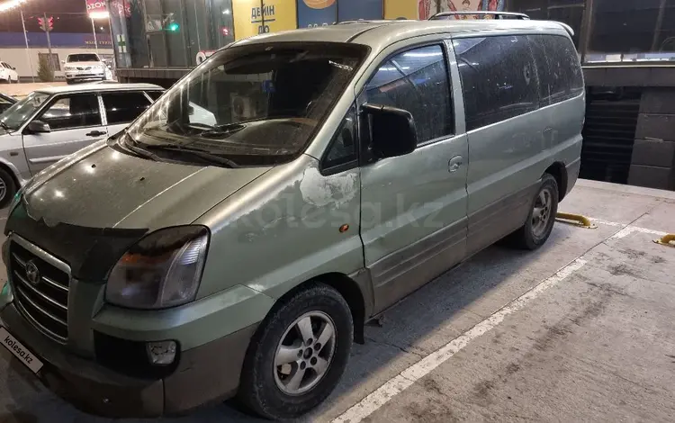 Hyundai Starex 2004 года за 2 400 000 тг. в Туркестан