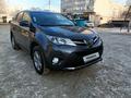 Toyota RAV4 2015 годаүшін11 600 000 тг. в Актобе – фото 2