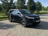 Toyota Highlander 2014 года за 16 000 000 тг. в Талдыкорган