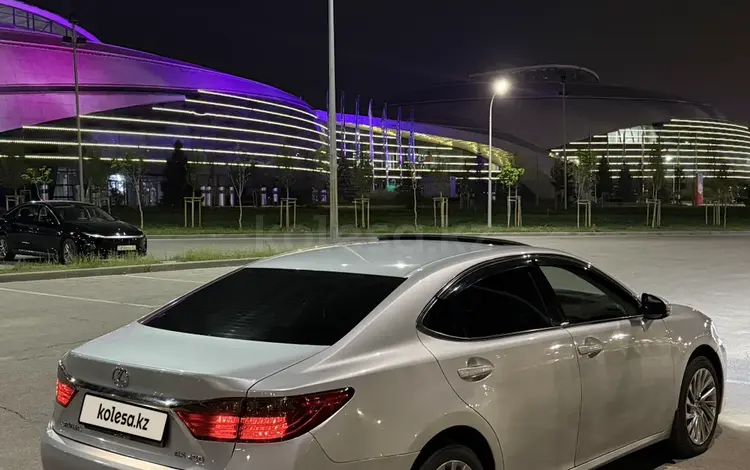 Lexus ES 250 2012 года за 11 300 000 тг. в Алматы