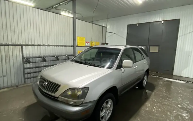 Lexus RX 300 2002 годаүшін4 100 000 тг. в Тараз