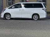 Toyota Vellfire 2010 года за 5 500 000 тг. в Шалкар – фото 2
