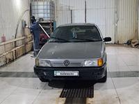 Volkswagen Passat 1991 годаfor800 000 тг. в Актобе