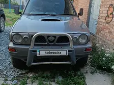 Nissan Mistral, 1997