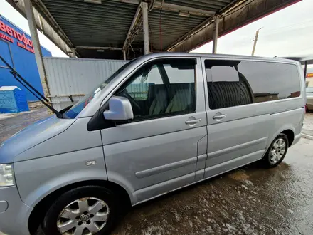 Volkswagen Multivan 2003 года за 6 600 000 тг. в Астана – фото 3