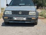 Volkswagen Jetta 1991 года за 500 000 тг. в Казыгурт – фото 2