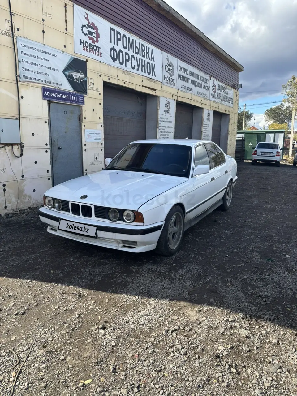 BMW 5 Series, 1990