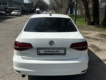 Volkswagen Jetta 2017 года за 7 750 000 тг. в Алматы – фото 6