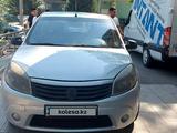 Renault Sandero 2013 года за 2 800 000 тг. в Алматы