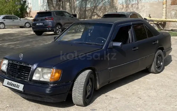 Mercedes-Benz E 200 1994 года за 2 000 000 тг. в Жезказган