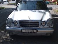 Mercedes-Benz E 230 1997 годаүшін2 450 000 тг. в Шымкент