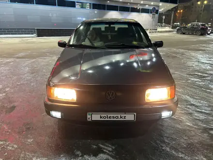 Volkswagen Passat 1993 года за 1 600 000 тг. в Караганда – фото 6