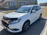 Mitsubishi Outlander 2022 годаүшін12 200 000 тг. в Кокшетау – фото 2