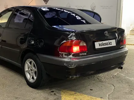 Toyota Avensis 1999 года за 2 900 000 тг. в Атырау – фото 9