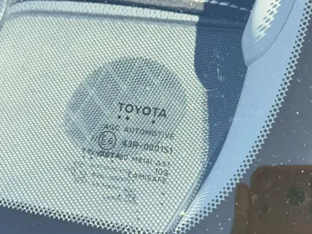Toyota Camry 2020 года за 14 500 000 тг. в Алматы – фото 16