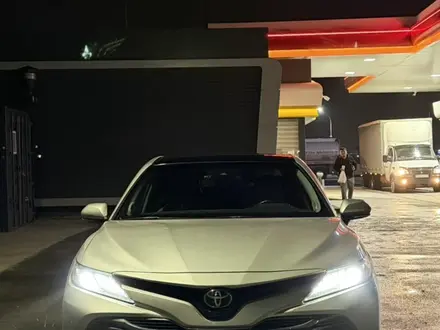 Toyota Camry 2020 года за 14 500 000 тг. в Алматы