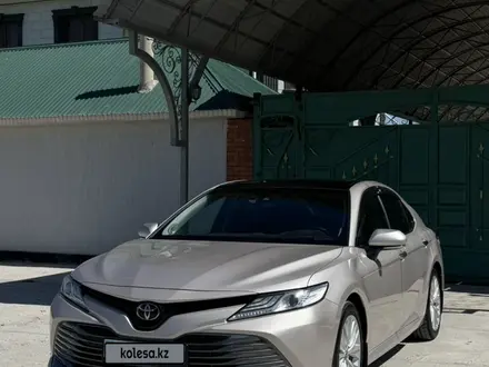 Toyota Camry 2020 года за 14 500 000 тг. в Алматы – фото 4