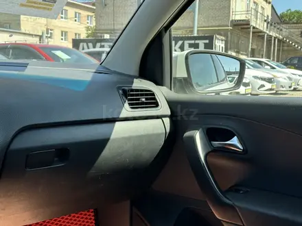 Volkswagen Polo 2013 года за 3 600 000 тг. в Актобе – фото 10