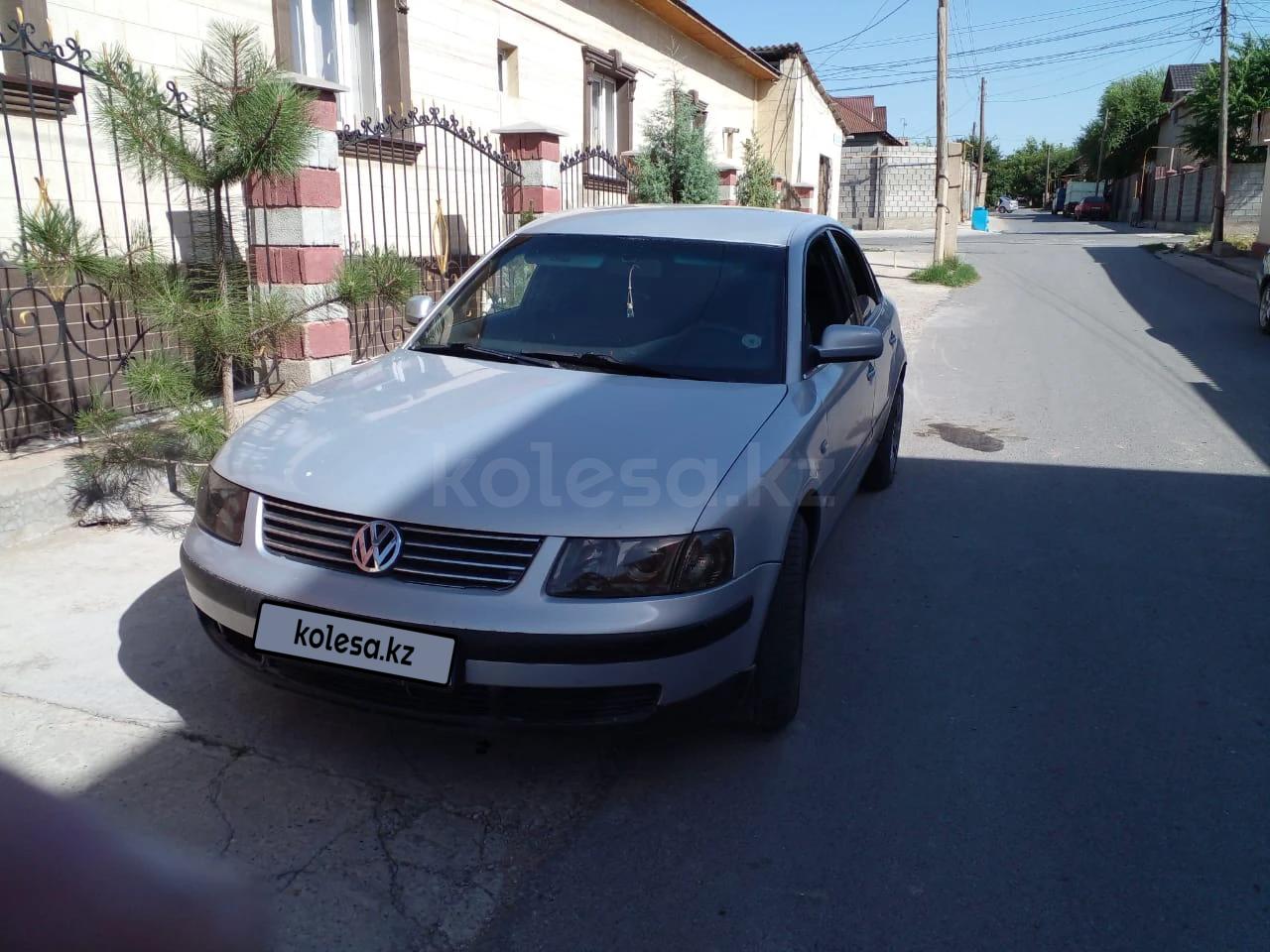 Volkswagen Passat 1997 г.