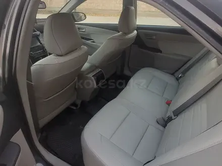 Toyota Camry 2015 года за 7 600 000 тг. в Жанаозен – фото 6