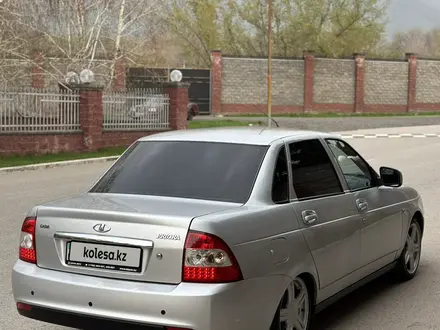 ВАЗ (Lada) Priora 2170 2015 года за 3 900 000 тг. в Алматы – фото 3