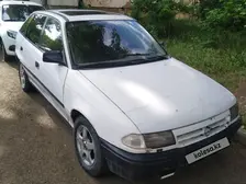 Opel Astra, 1991