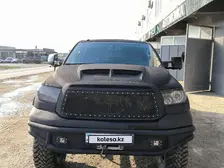 Toyota Tundra, 2010