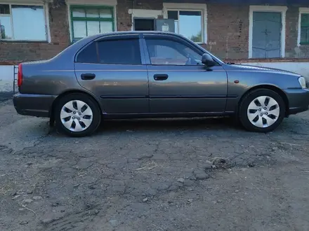 Hyundai Accent 2004 года за 2 150 000 тг. в Петропавловск – фото 12